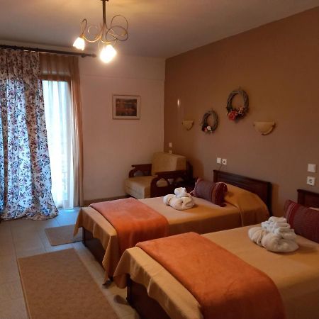 Hotel Metoxi Spiliá Buitenkant foto