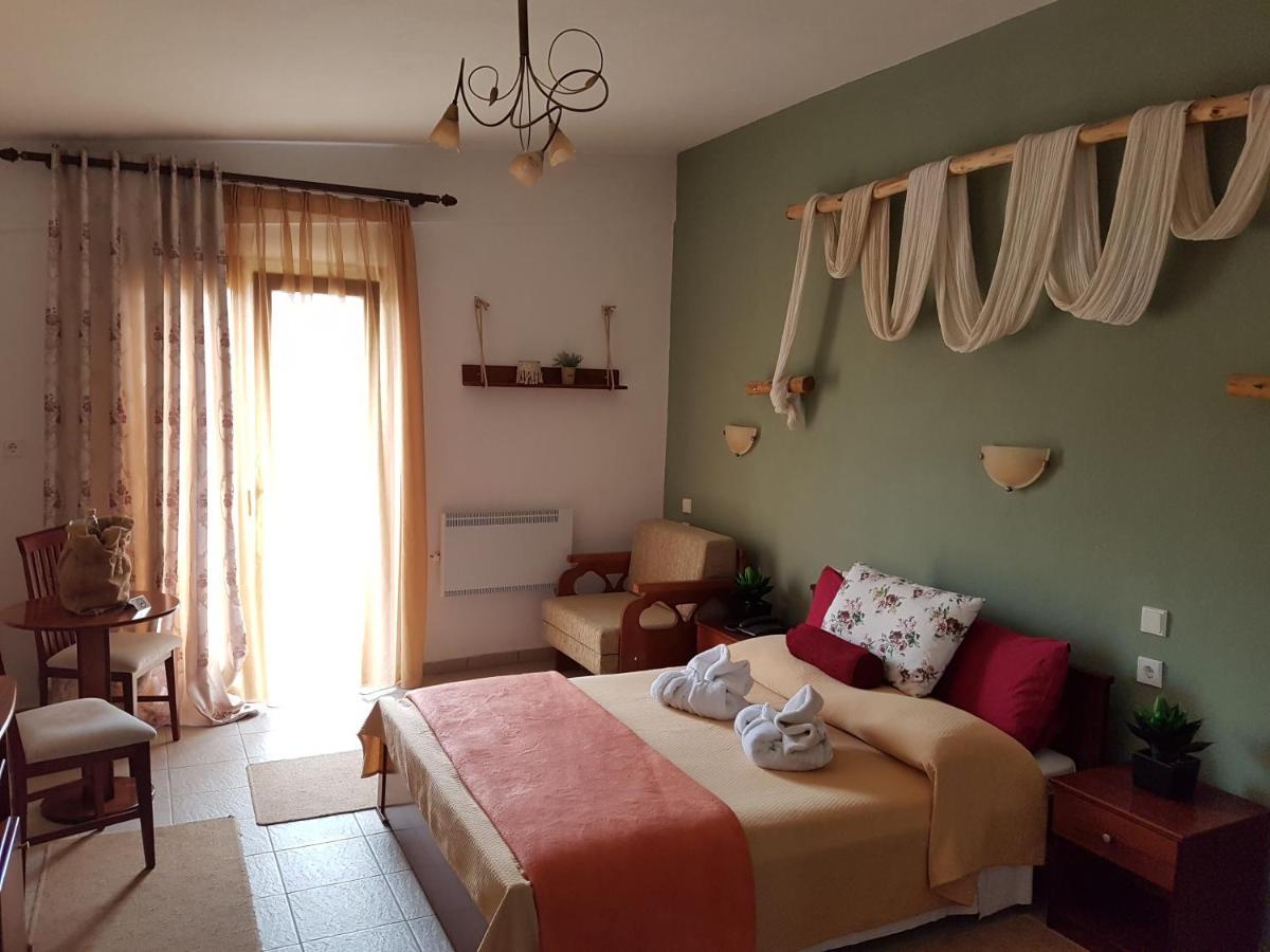 Hotel Metoxi Spiliá Buitenkant foto