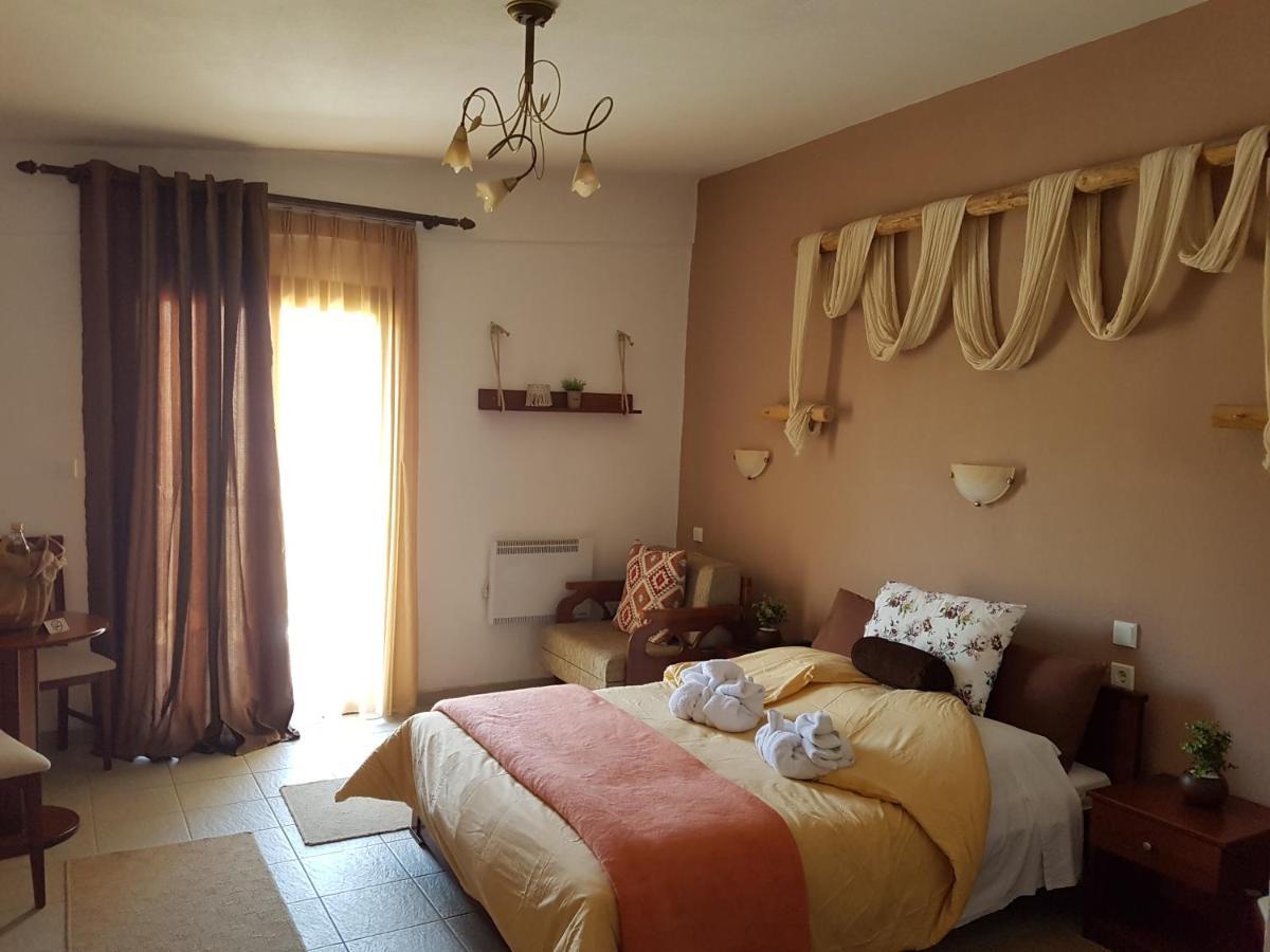 Hotel Metoxi Spiliá Buitenkant foto