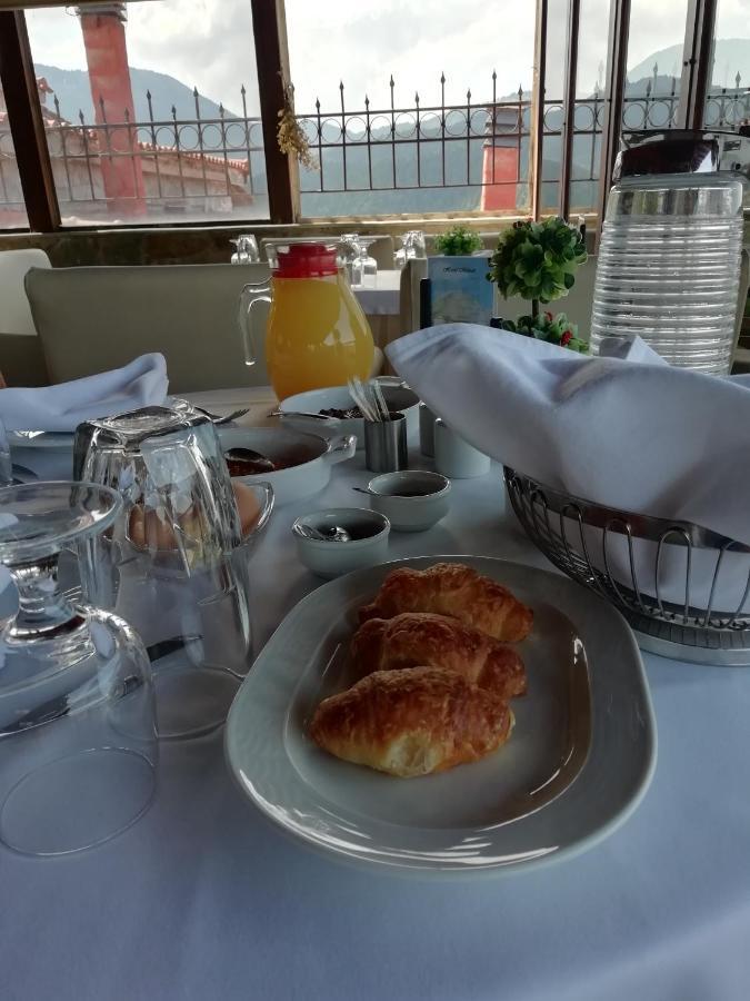 Hotel Metoxi Spiliá Buitenkant foto