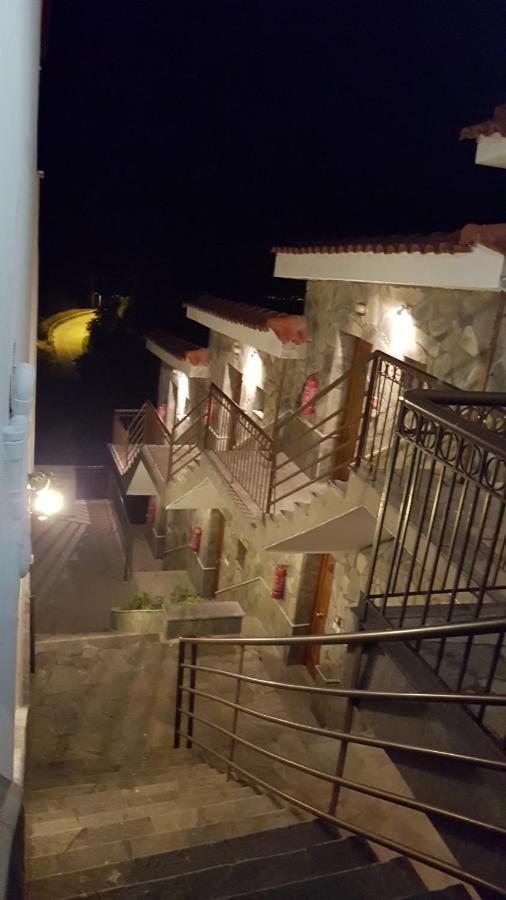 Hotel Metoxi Spiliá Buitenkant foto